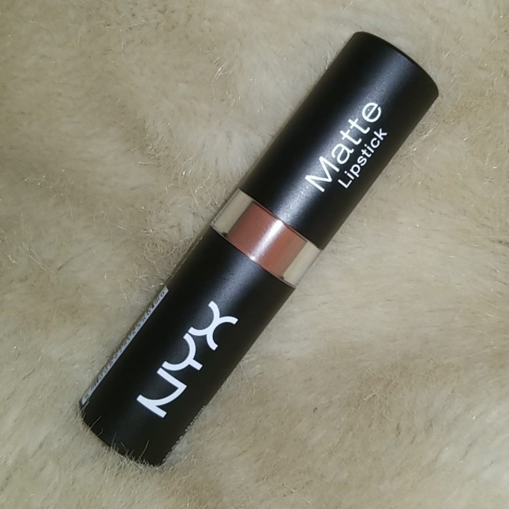 NYX Matte Lipstick